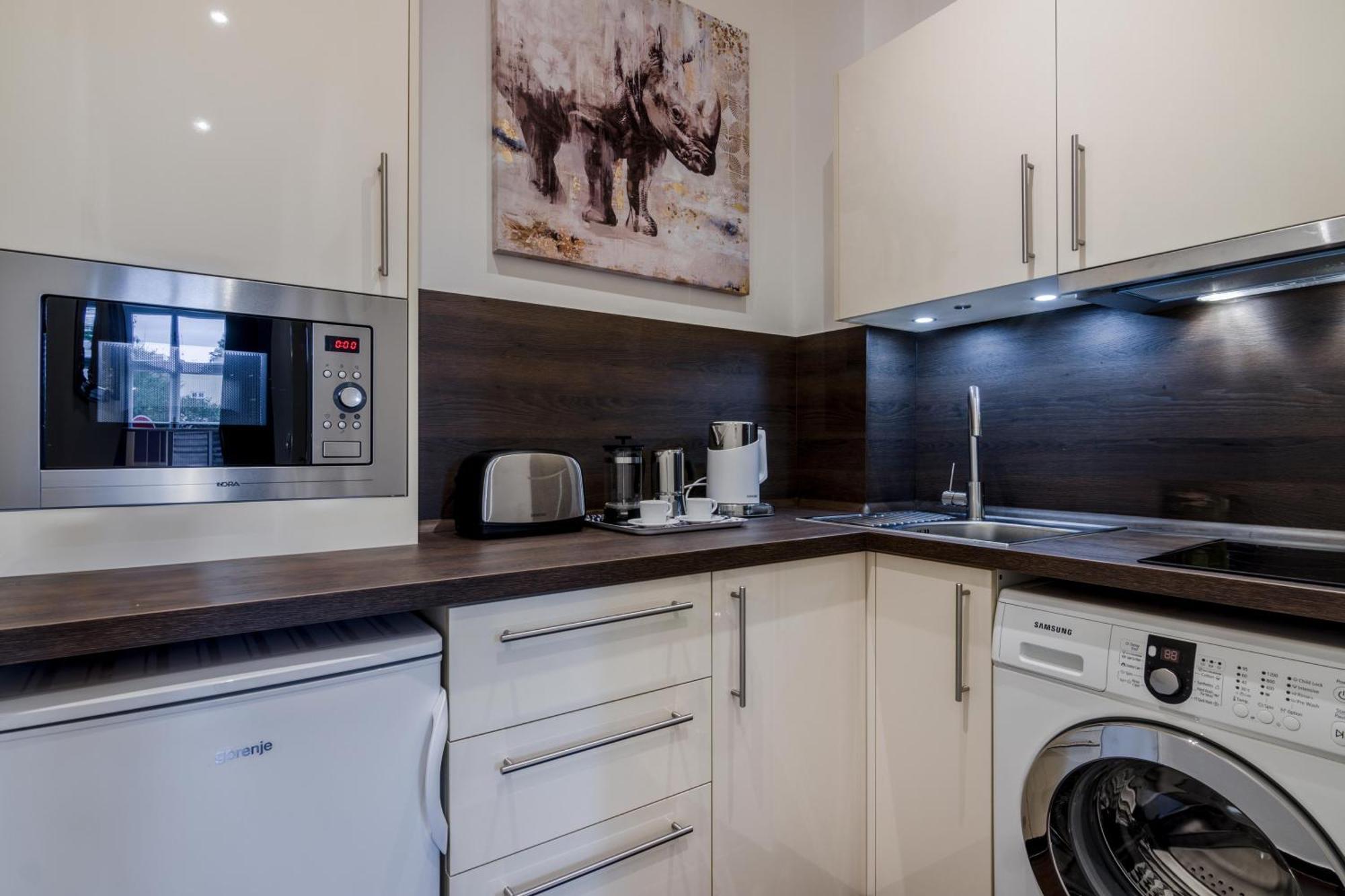 Prague Apt Near Charles Bridge By Michal&Friends Exteriör bild