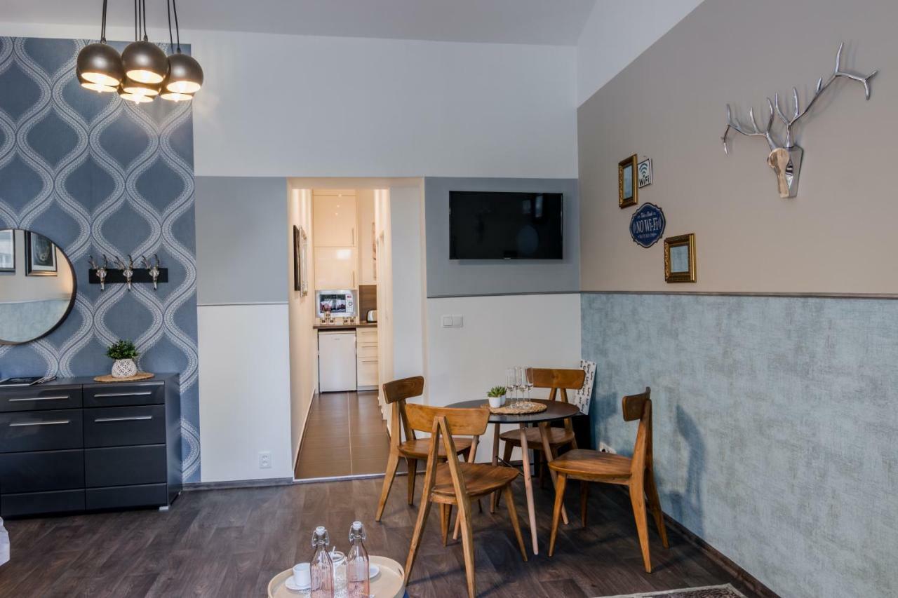 Prague Apt Near Charles Bridge By Michal&Friends Exteriör bild